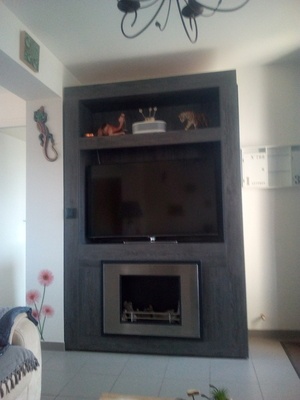 Meuble télé et feu éthanol