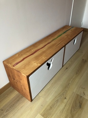 Banc coffre à jouets - rivière crayola