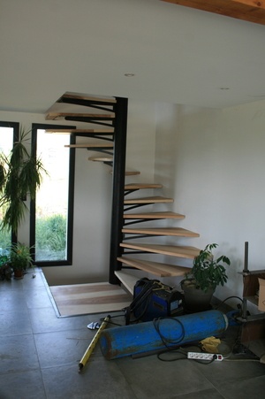 Marche d'escalier bois métal