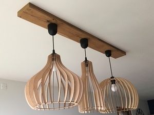 Luminaire en chutes de chêne vieux