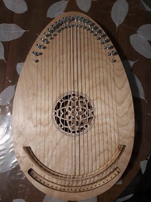 Une sorte de cythare