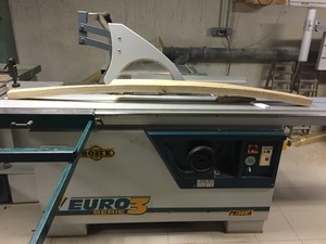 Que faire d'un plateau aussi cintré?...