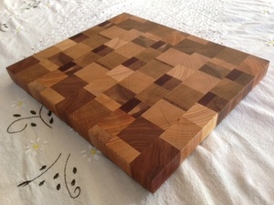 Planche à découper en bois de bout