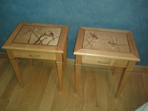 Tables de chevet marquetées