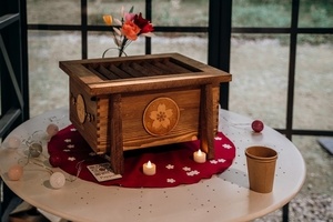 Urne de mariage "saisen bako"