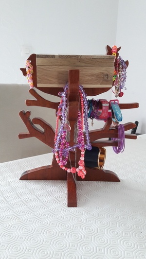 Arbre à bijoux