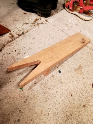 Tire-botte, à partir d’une lame de parquet