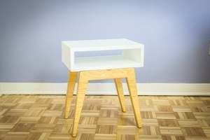 Table de chevet au style scandinave
