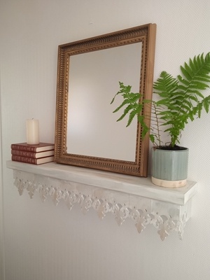 Une petite étagère