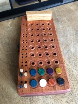 Allez... Encore un petit jeu... Le Mastermind