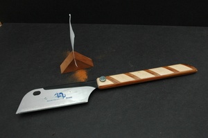 Manche de DOZUKI , en bois de récup.