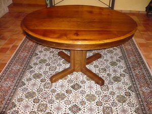 Pied de table