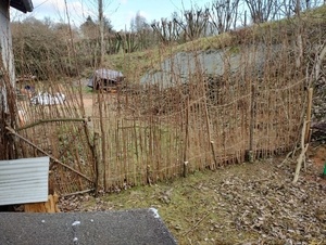 Un nouvel enclos pour les poules