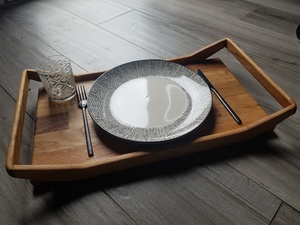 Plateau repas en lamellé collé