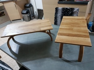 Support d'écran lamellé collé