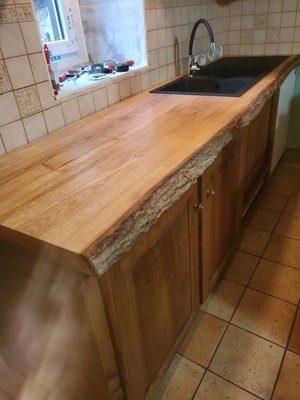 Plan de travail et tablettes cuisine