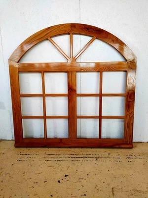 Fenêtre fixe cintrée