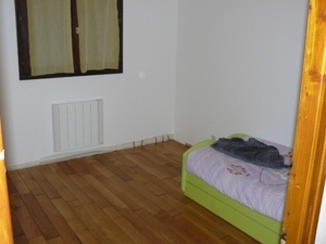 La fin (ou presque, manque les plinthes sur la photo, posées depuis)