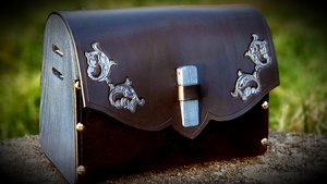 Sacoche bois et cuir