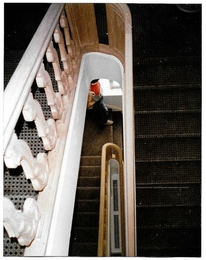 Garde corps débillardé sur muret en stuc