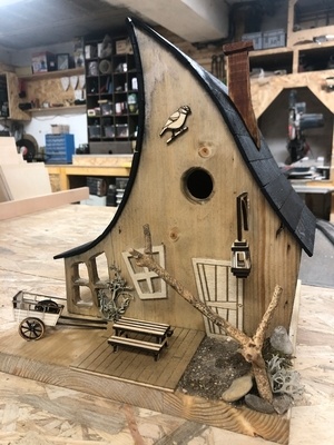 Encore une maison d'oiseau