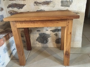 Petite table