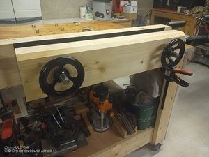 Etau moxxon et son tablier