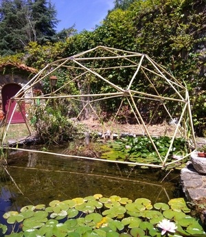 Géode décorative de bassin