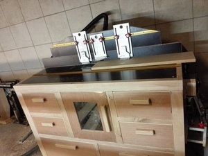 Meuble pour défonceuse sous table