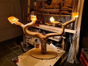 Lampadaire poirier palissé