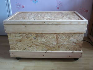 Coffre OSB et queues d'aronde