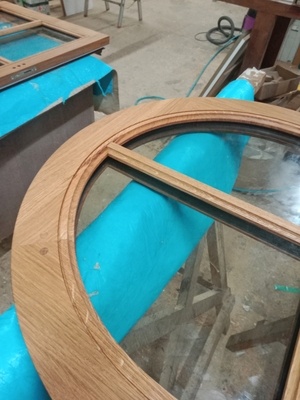 Fenêtres en chêne plein cintre 3 unités