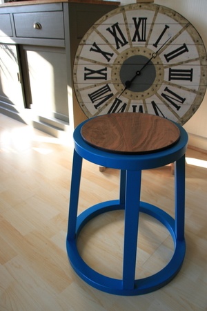 Tabouret assise reversible