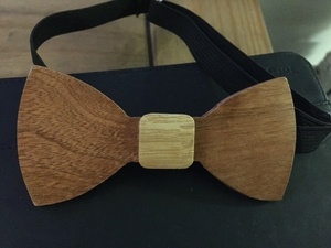 Mon premier noeud papillon