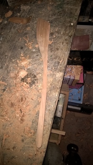 Spatule en bois de merisier