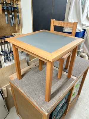 Table et chaise enfant