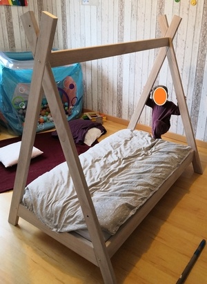 Un lit tipi pour Robin