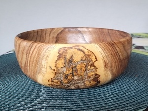 Petits bols tournés