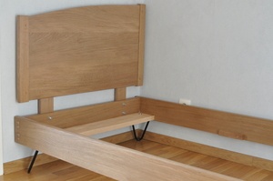 Lit et tête de lit