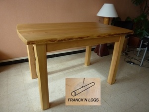 Table en pin sylvestre