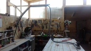 Potence pour aspiration et électricité