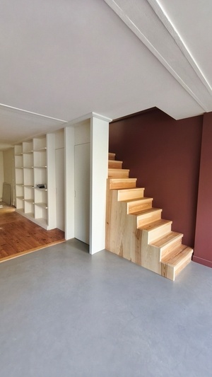 Escalier en frêne