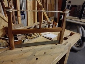 Fabrication d'une scie à cadre ou frame saw