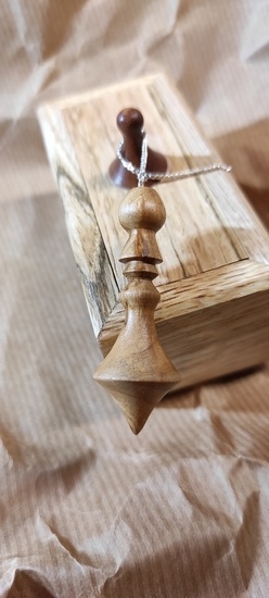 Pendule et sa boîte