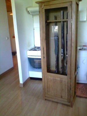 Ratelier meuble à fusils en meurisier