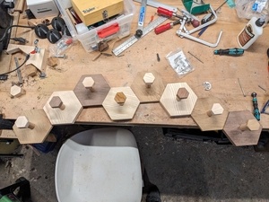 Patère nid d'abeille