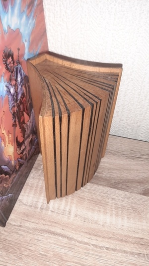 Livre... Cale-livres!