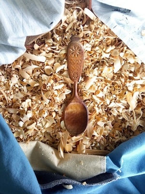 13ème cuillère de 2023 : Cuillère en bouleau cuite au four