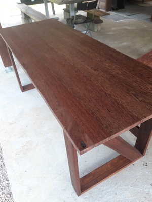 Bureau Epuré structure cadre