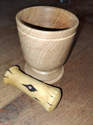 Tournage Mortier (chataignier)-pilon(Romarin)